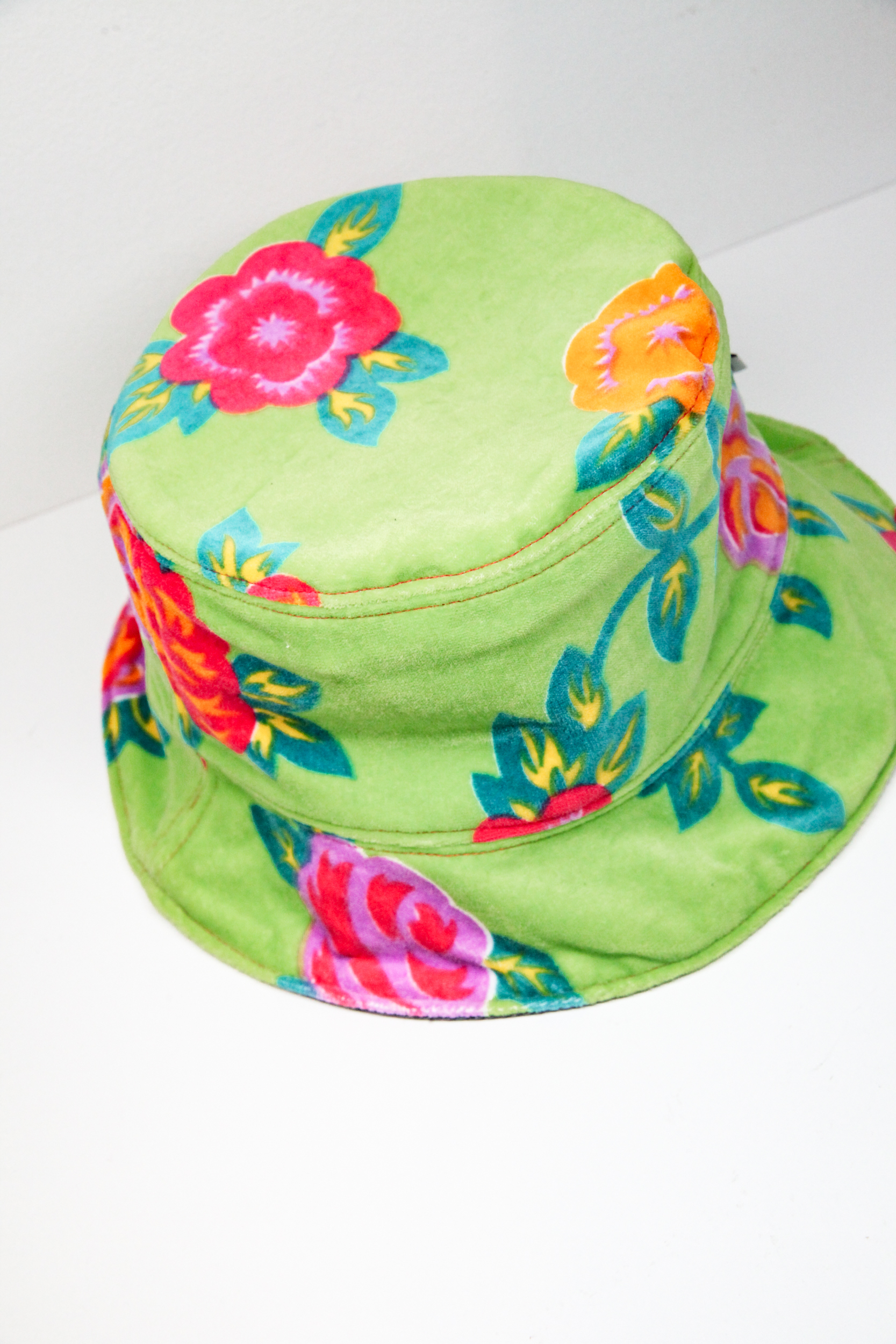 Light green velvet bucket hat with flower pattern spring